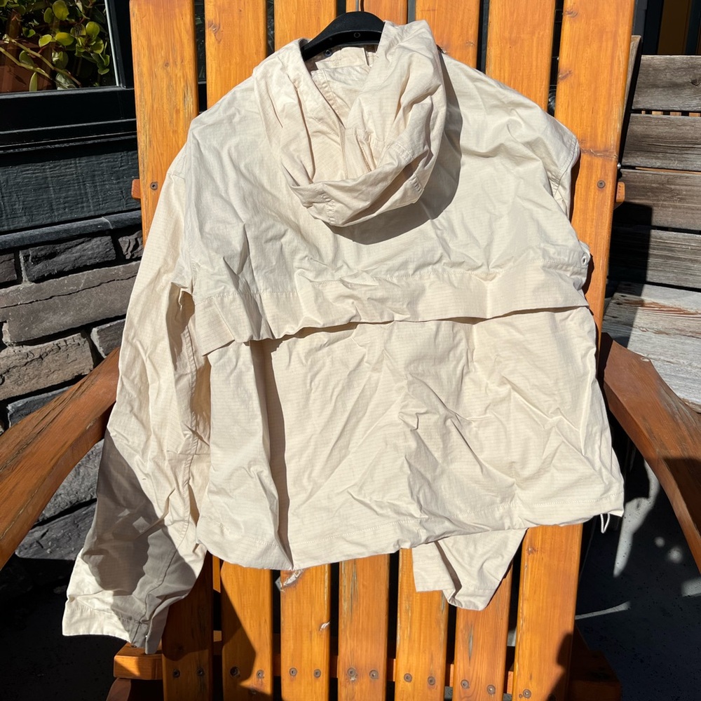 Peak performance Vislight Alpha Jacket - Picture 2 of 3